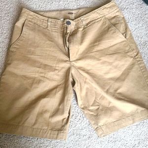 old navy shorts mens 34 BUNDLE ONLY